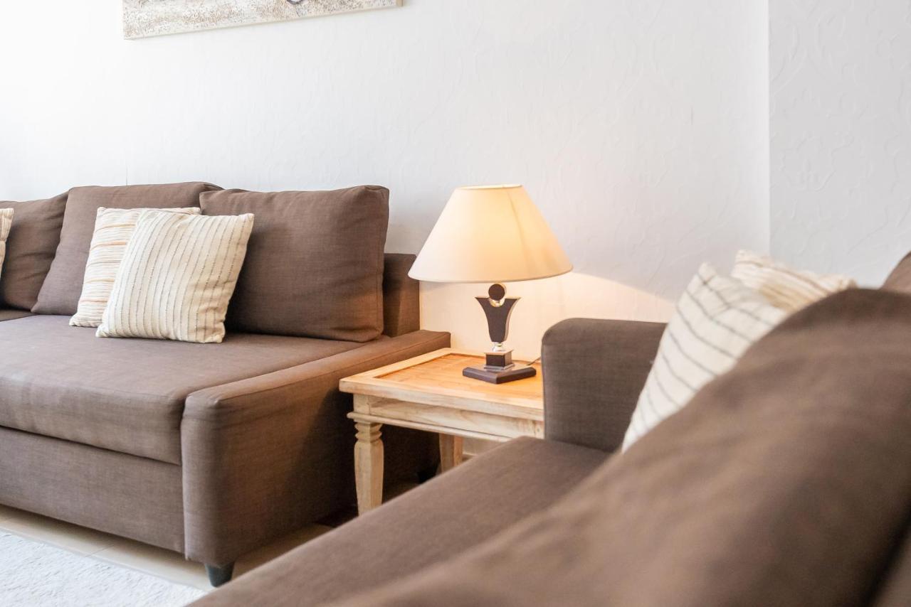 Tranquil 2 Bdrm Peaceful W/ 2 Pools Apartment Marbella