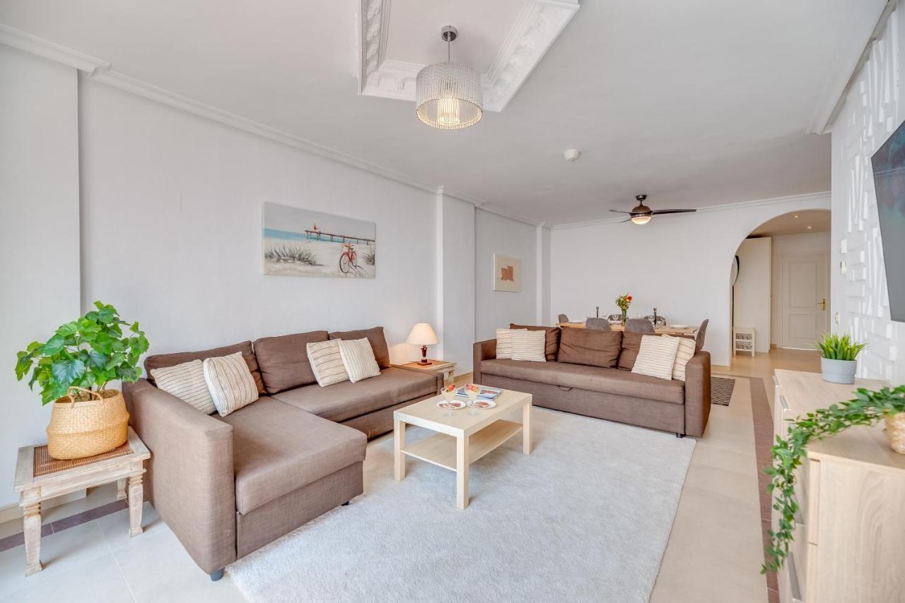 Apartment Tranquil 2 Bdrm Peaceful W/ 2 Pools *