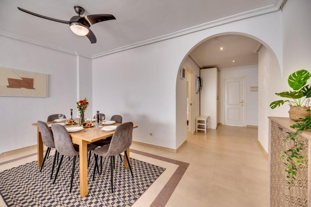 Tranquil 2 Bdrm Peaceful W/ 2 Pools Apartment