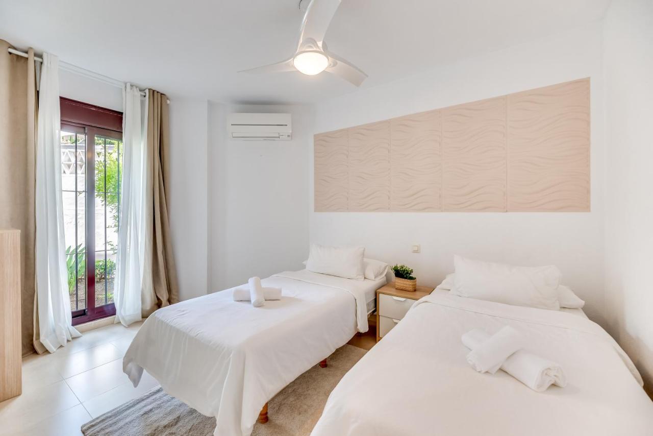 Tranquil 2 Bdrm Peaceful W/ 2 Pools