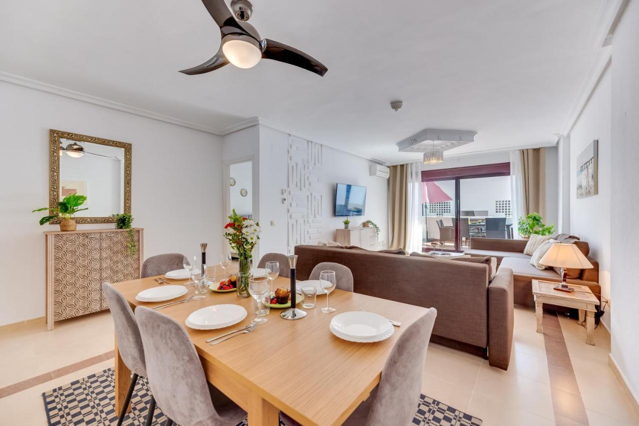 Tranquil 2 Bdrm Peaceful W/ 2 Pools